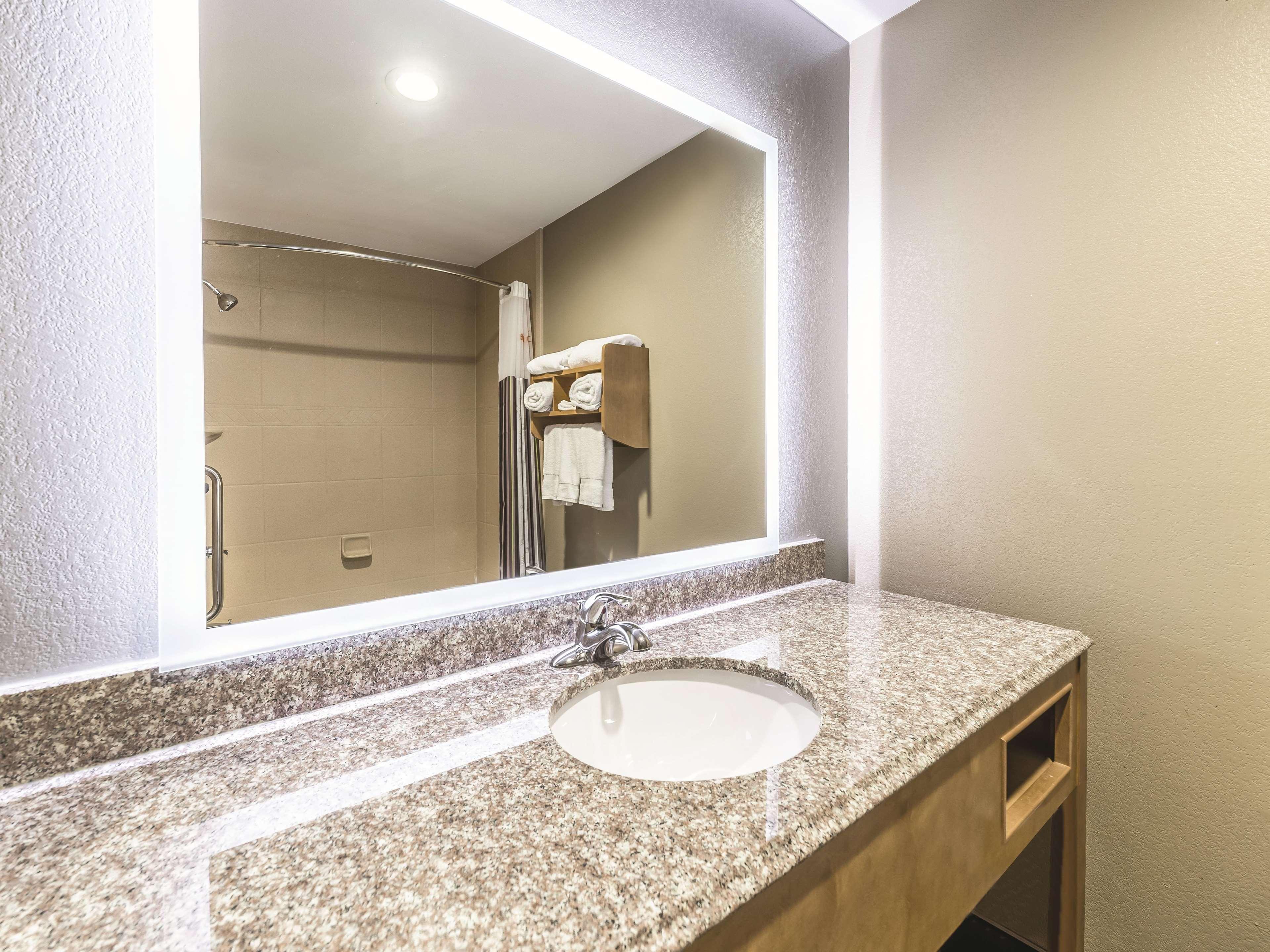 Hotel La Quinta By Wyndham Tulsa - Catoosa Extérieur photo
