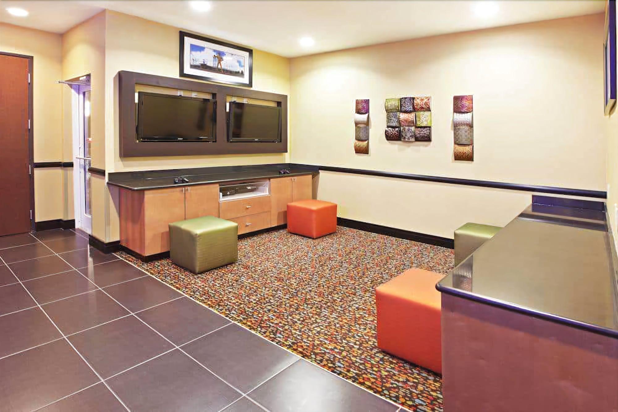 Hotel La Quinta By Wyndham Tulsa - Catoosa Extérieur photo